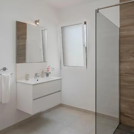 Сasa de vacaciones La Maison Dorée By An Island