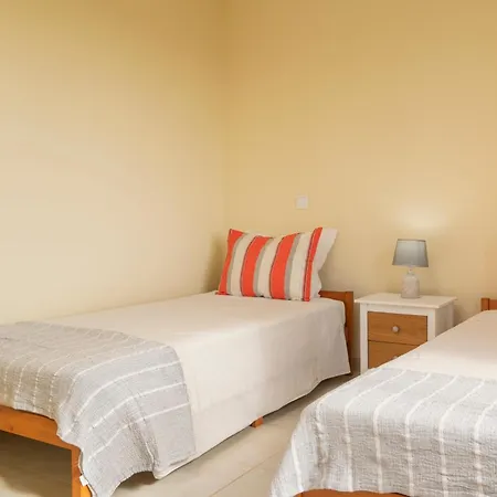 別荘 La Maison Doree By An Island *