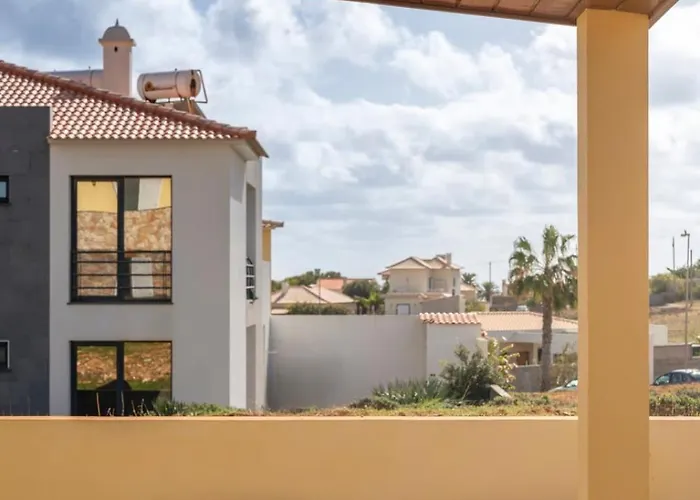 La Maison Doree By An Island Vakantiehuis Porto Santo